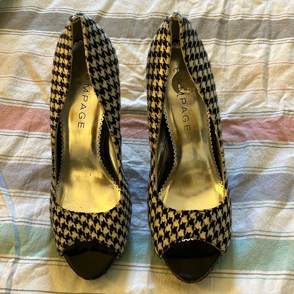 Open Toe, Houndstooth Print Heels